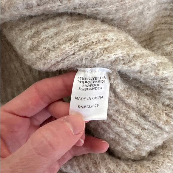 More to Come - Kara Wrap Cardigan in Gray Beige - Picture 3 of 6